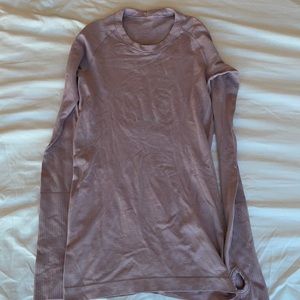 Lululemon Long sleeve light pink